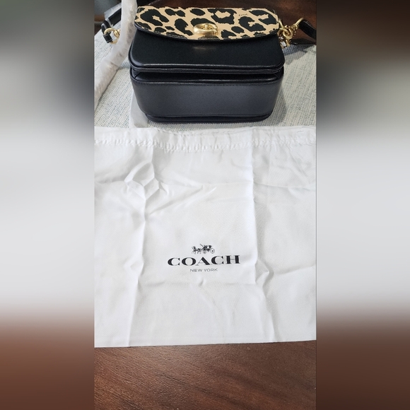 Coach Cassie Crossbody 19 With Leopard Print - Picture 14 of 15